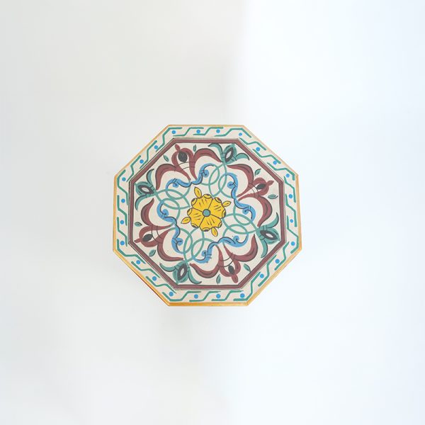 Table octogonale