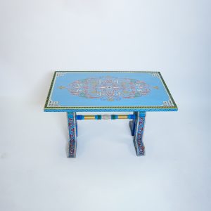 Table en Bois Peinte à la Main