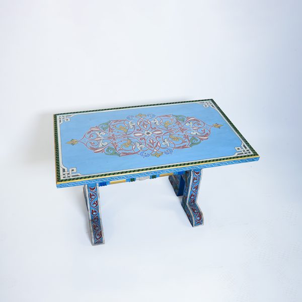 Table en Bois Peinte à la Main